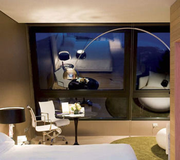 Lo Hotel