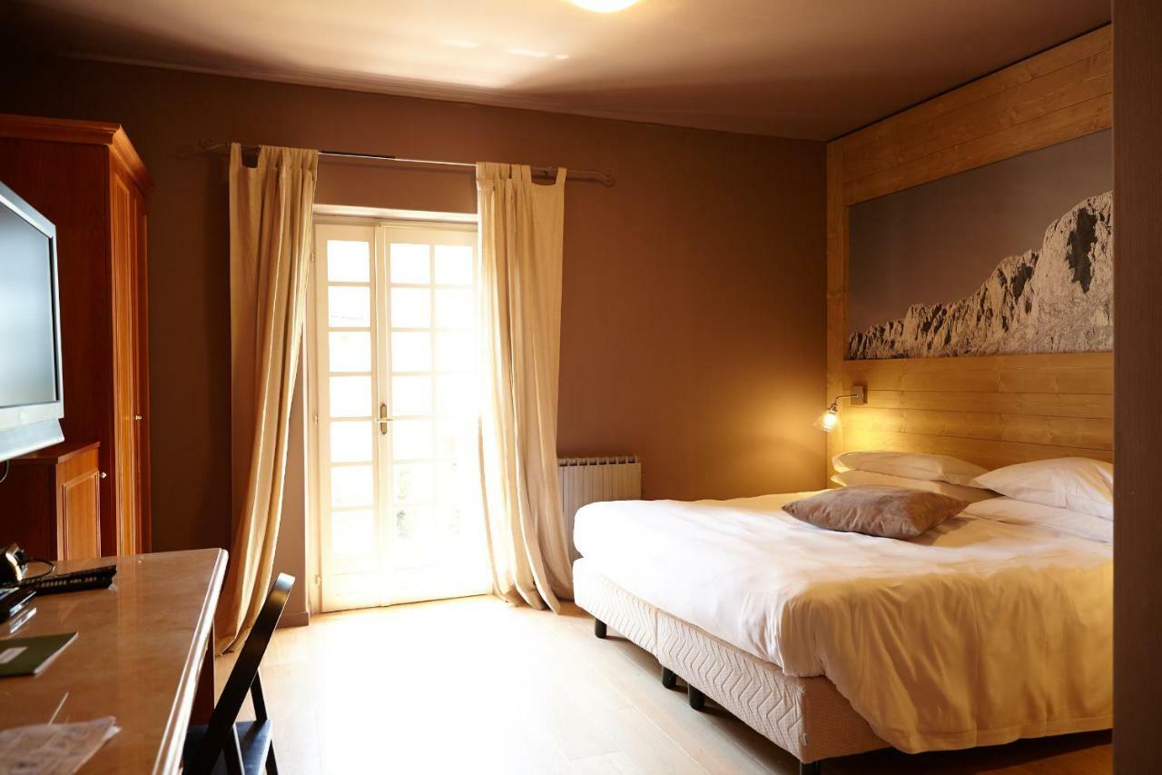 Hotel Lo 4*